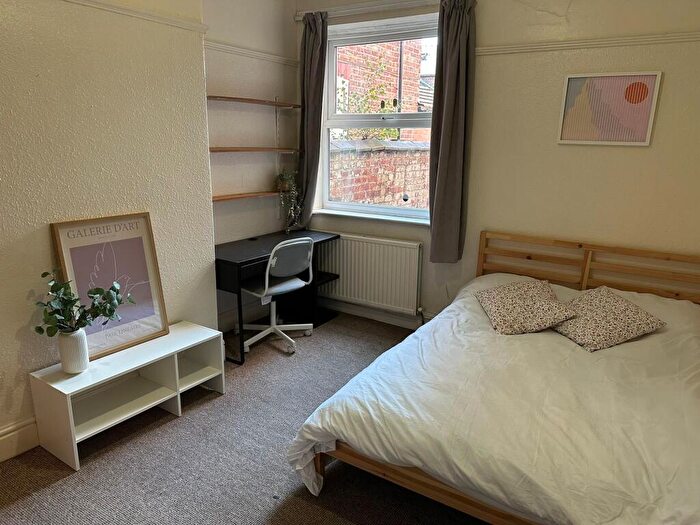 6 Bedroom House To Rent In Latchmere Road, Manchester, M14