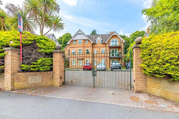 3 Bedroom Maisonette For Sale In Lansdowne Road, Bournemouth, Dorset, BH1