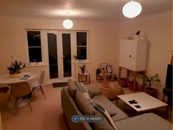 3 Bedroom Semi-Detached House To Rent In Station Gate, Burwell, Cambridge, CB25