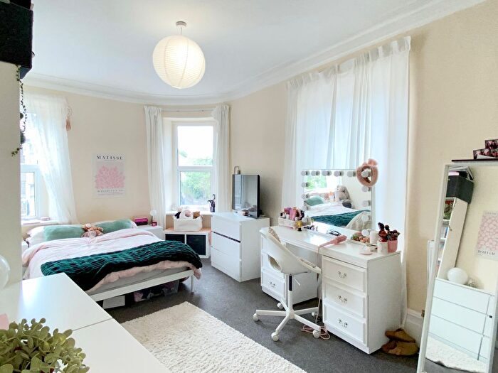 4 Bedroom Terraced House To Rent In Downend Road, Bristol, BS16