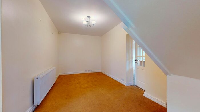3 Bedroom Semi-Detached House For Sale In Westhope Road, South Shields, NE34