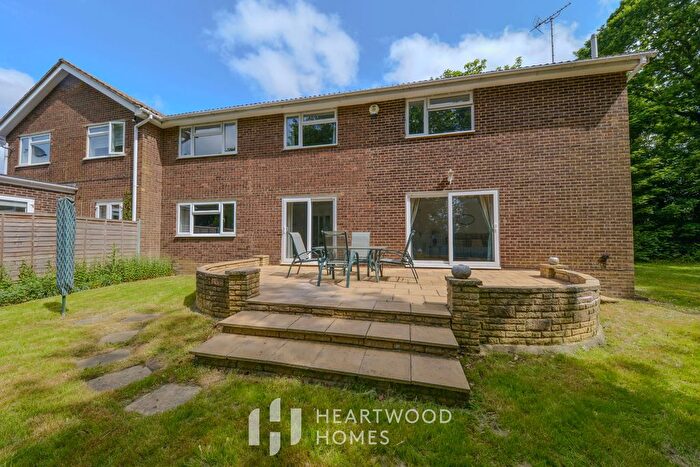 5 Bedroom Semi-detached House For Sale In Colney Heath Lane, St. Albans, AL4