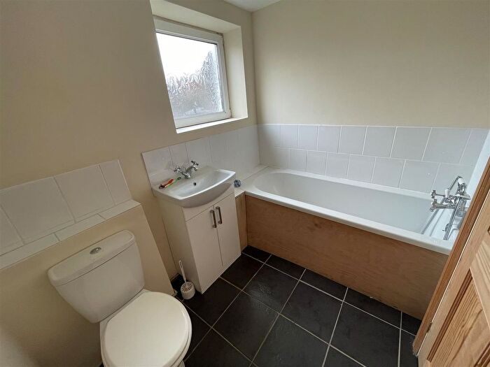 3 Bedroom End Terrace House For Sale In Ralph Terrace, Llanelli, SA15