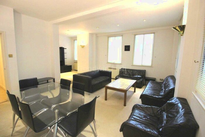 2 Bedroom Apartment To Rent In Oxford Road, Manchester, M1