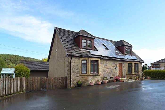 4 Bedroom Detached House For Sale In Westcraigs Road, Blackridge, West Lothian, EH48