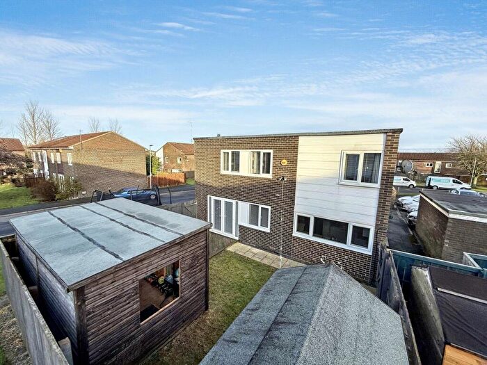 3 Bedroom Semi Detached House For Sale In Balliol Close, Peterlee, Durham, SR8