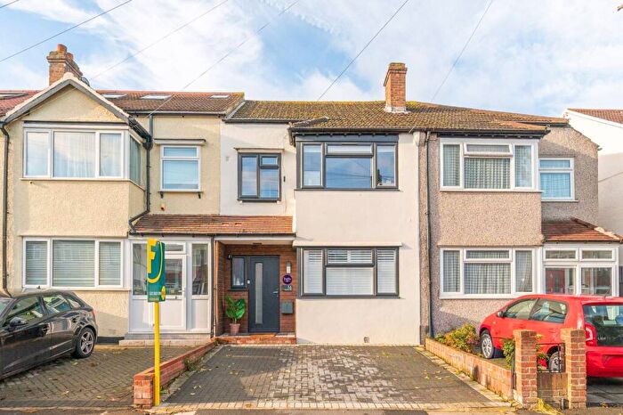3 Bedroom Terraced House For Sale In Eldertree Way, Mitcham, CR4