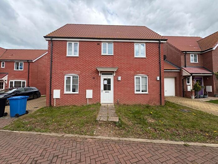 4 Bedroom Detached House For Sale In Wakelin Close, Great Cornard, Sudbury, CO10