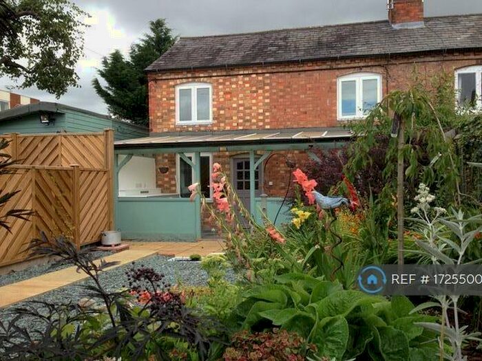 3 Bedroom End Of Terrace House To Rent In Garden Cottage, Stratford-Upon-Avon, CV37