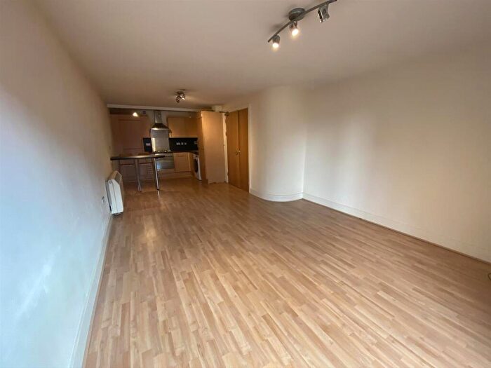 2 Bedroom Apartment For Sale In East Street, Leicester, LE1