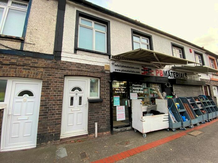 2 Bedroom Flat To Rent In High Street, Carshalton SM5