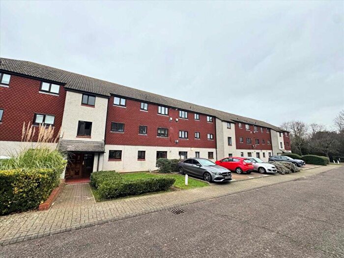 1 Bedroom Apartment To Rent In Studio Apartment Waymans Teviot Avenue Aveley, South Ockendon, South Ockendon, RM15