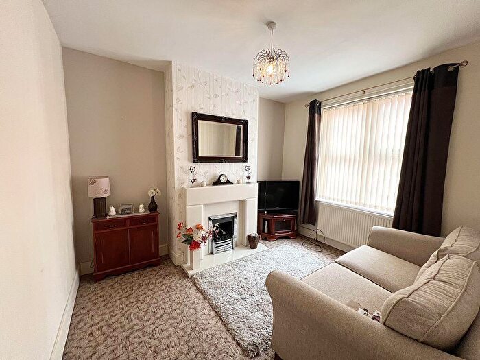 2 Bedroom Terraced House To Rent In Osborne Street, Salford, M6
