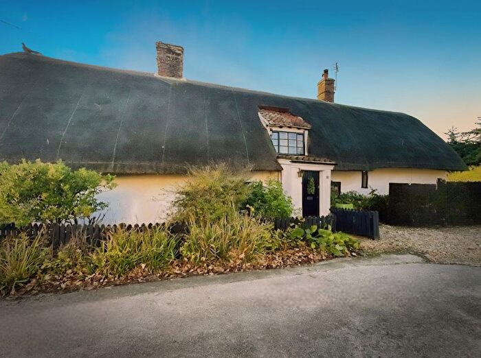 3 Bedroom Property To Rent In Old School Lane, Cambridge, CB22