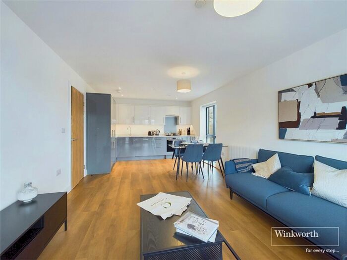 2 Bedroom Apartment To Rent In Imperial House, Millard Place, Arborfield Green, Reading, RG2