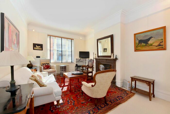3 Bedroom Flat To Rent In Roland Gardens, South Kensington, SW7