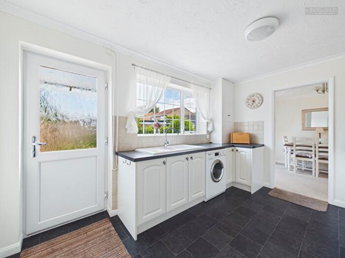 4 Bedroom Detached House To Rent In High Street, Eye, Peterborough, PE6