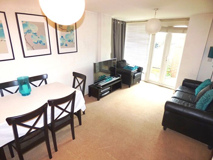 2 Bedroom Flat To Rent In Nexus Court, Kirkdale Road, London, E11