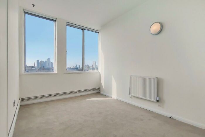 2 Bedroom Apartment To Rent In Arbutus Street, London, E8