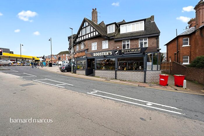 1 Bedroom Flat For Sale In High Street, Dorking, RH4