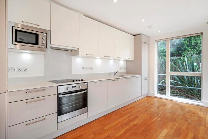 2 Bedroom Apartment To Rent In St. Peters Road Croydon, CR0