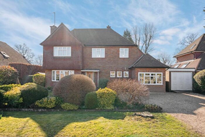 3 Bedroom Detached House For Sale In The Leys, Chesham Bois, Amersham, Buckinghamshire, HP6
