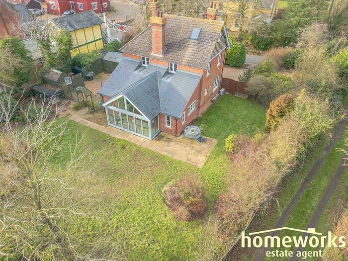 4 Bedroom Detached House For Sale In Yaxham, NR19