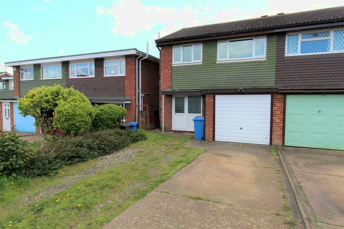 3 Bedroom Semi-Detached House To Rent In Annbrook Road, Ipswich, IP2