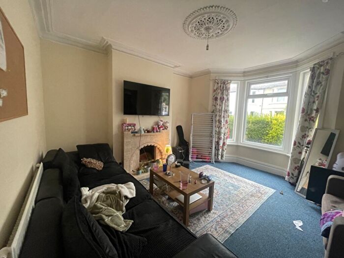 5 Bedroom Terraced House To Rent In Ash Road, Horfield, Bristol, BS7