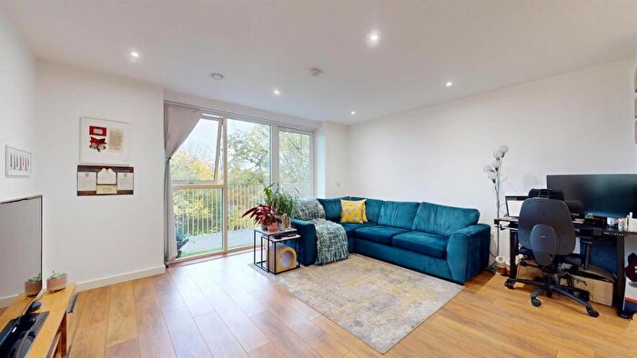 1 Bedroom Flat For Sale In Beckton, E6