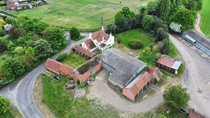 Barn Conversion For Sale In Bentalls Barn (Manor Farm) - Sand Lane, Spalford, Newark, NG23