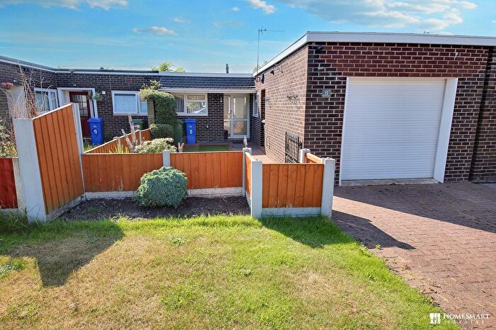 3 Bedroom Terraced House For Sale In Littlegate, Halton Brook, WA7