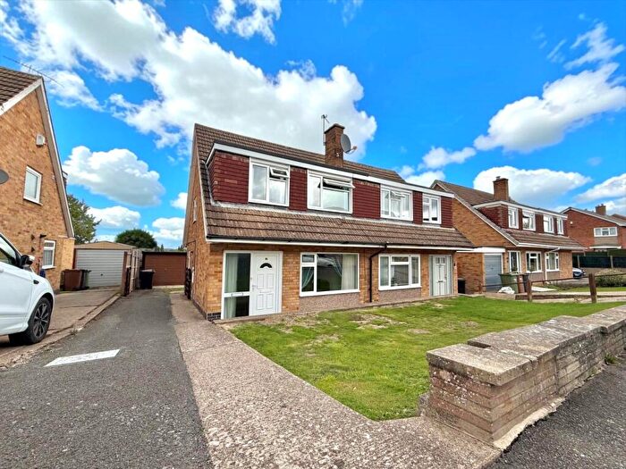3 Bedroom Semi-Detached House For Sale In Sapcote Drive, Melton Mowbray, LE13