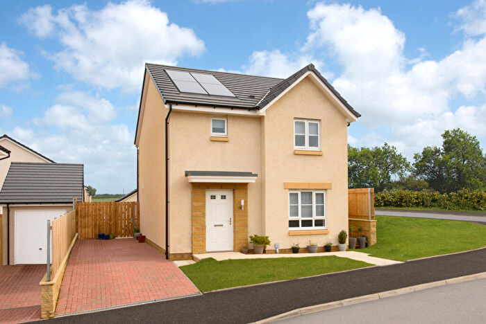 3 Bedroom Detached House For Sale In Carmuirs Drive, Newarthill, Motherwell, ML1