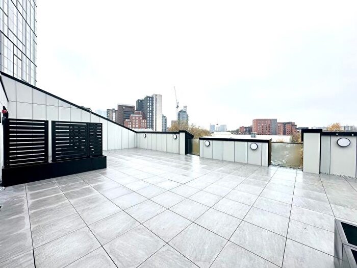 2 Bedroom Apartment For Sale In Uptown, Graphene Building Manchester, M3