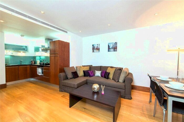 1 Bedroom Flat To Rent In Parkview Residence, Baker Street, London, NW1
