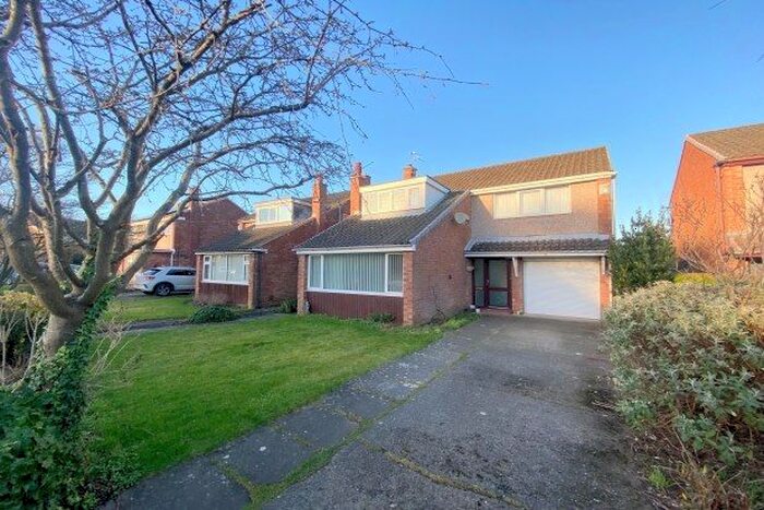 3 Bedroom Detached House To Rent In Ascot Drive, Ellesmere Port, CH66