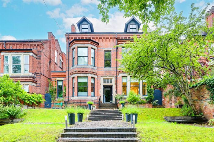 2 Bedroom Apartment For Sale In Redcliffe Road, The Garden Apartments, NG3