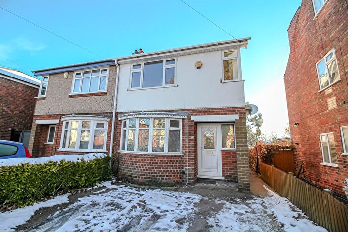 3 Bedroom Semi-Detached House To Rent In Sandford Road, Mapperley, Nottingham, NG3