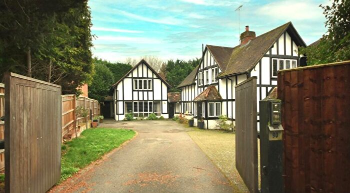 5 Bedroom Detached House To Rent In Blackpond Lane, Farnham Royal, Slough, Buckinghamshire, SL2