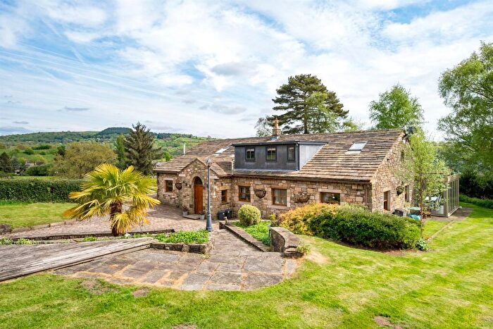 6 Bedroom Detached House For Sale In School Lane, Compstall, Stockport, SK6