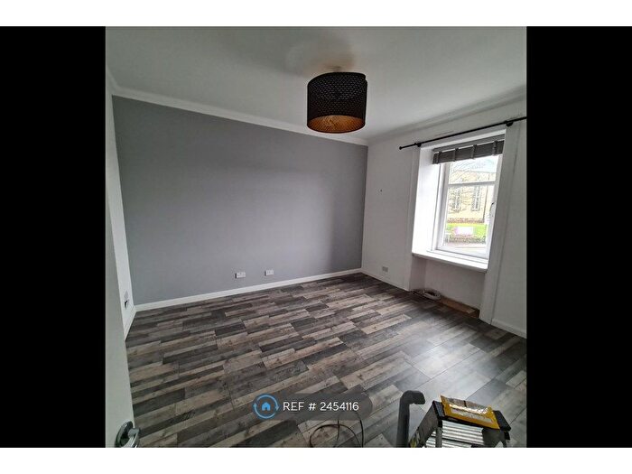 4 Bedroom Flat To Rent In Stirling St, Denny, FK6