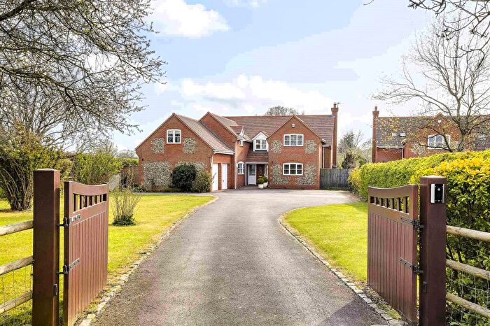 5 Bedroom Detached House For Sale In Bishopstone, Buckinghamshire, HP17