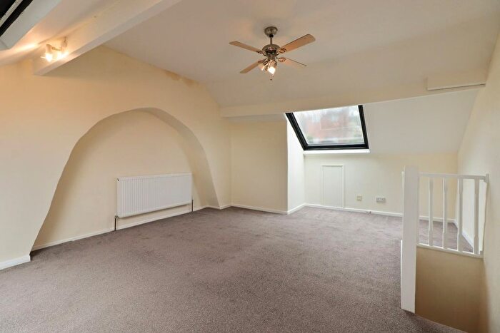 3 Bedroom Terraced House To Rent In South Road, Walkley, S6