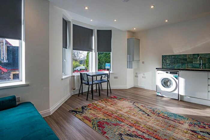 2 Bedroom Private Halls To Rent In Colum Road, Cathays, CF10