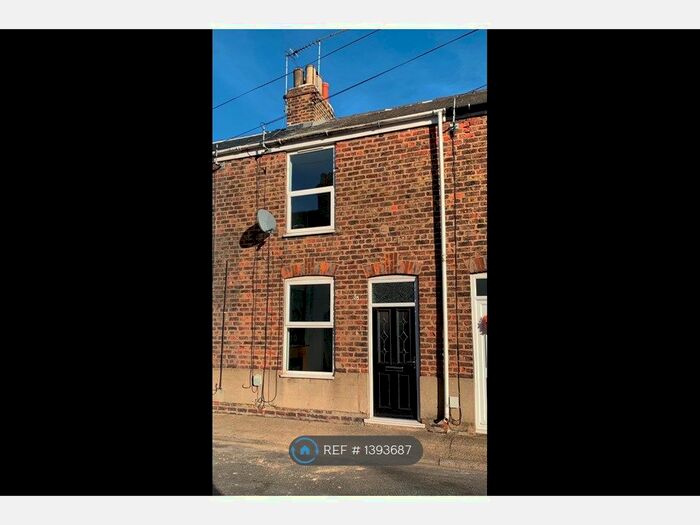 2 Bedroom Terraced House To Rent In Norwood Grove, Beverley, HU17