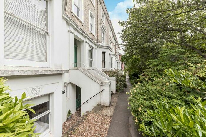 2 Bedroom Flat To Rent In Surbiton Road, Kingston Upon Thames, KT1