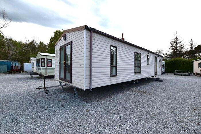2 Bedroom Park Home For Sale In Seaview Caravan Park, Kinloss, IV36