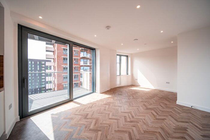 Studio To Rent In Makers Yard, E3