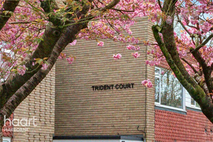 Flat For Sale In Savoy Close, Harborne, B32